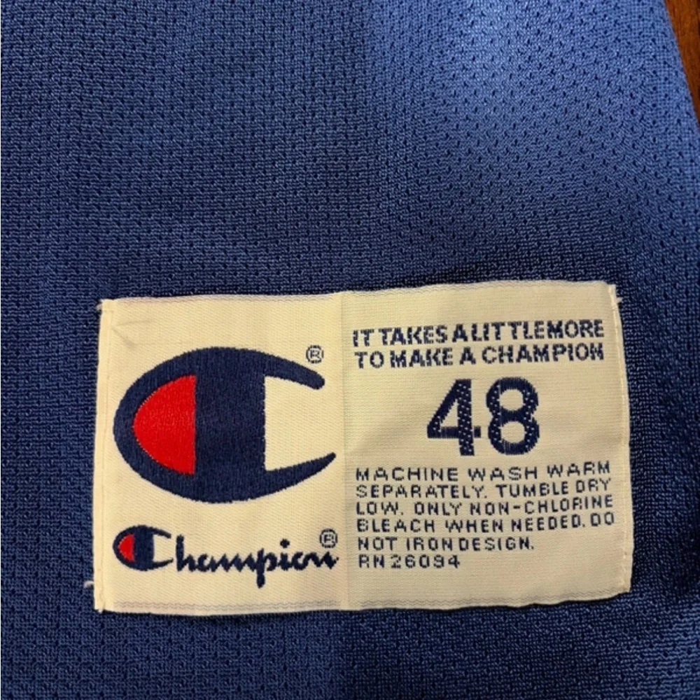 Detroit Pistons Grant Hill #33 Champion Jersey - Picture 4 of 4